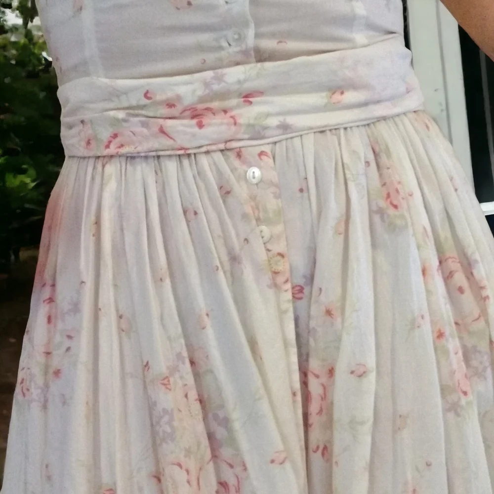 Vintage Pink and Cream Pleated Maxi Sundress - Picture 8 of 14